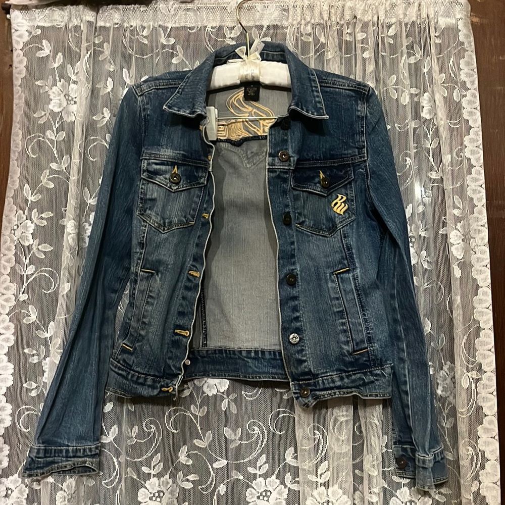 Vintage roca  wear like new condition 1994 collection vintage Jean jacket